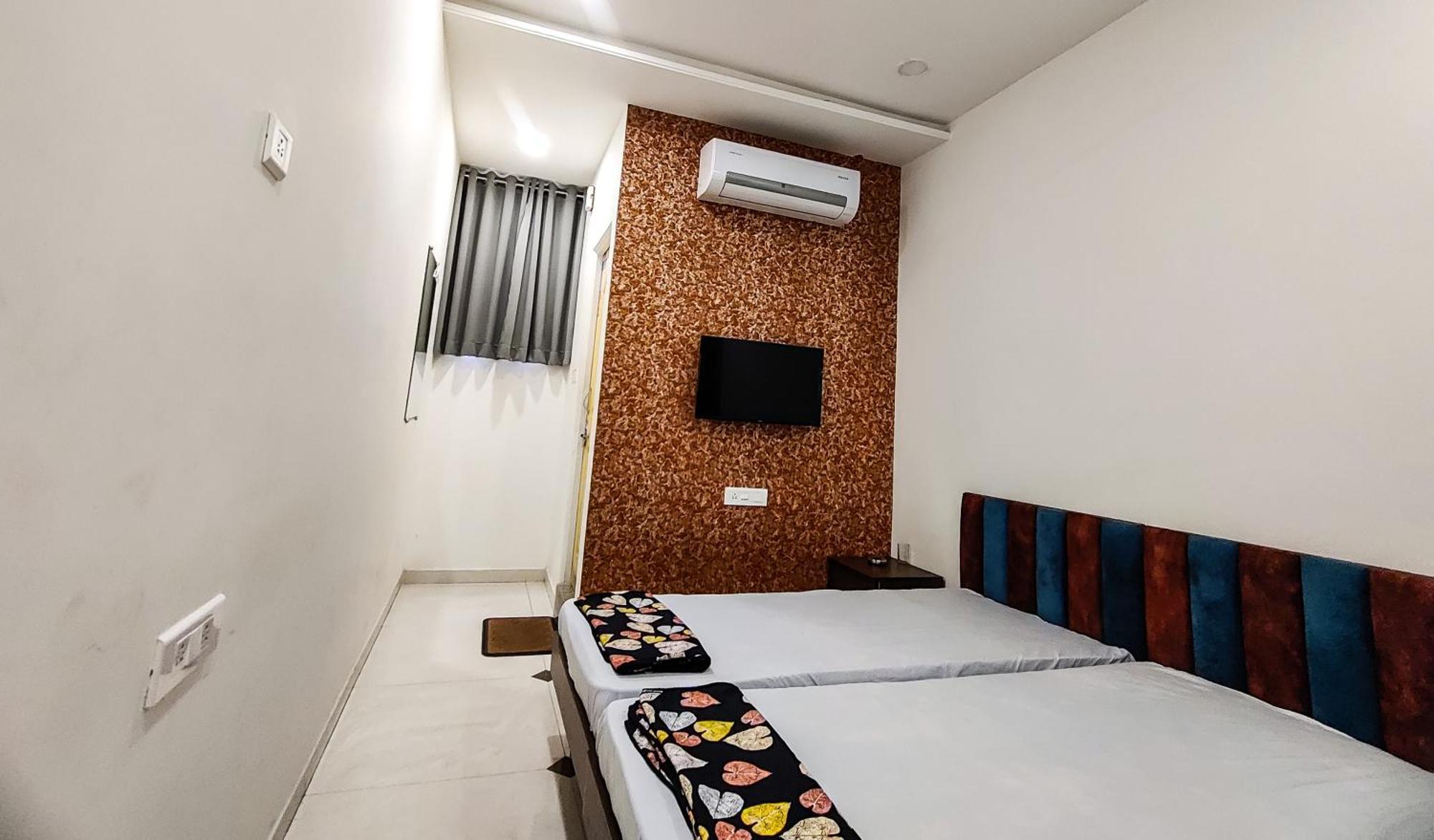 Basera Ac Dormitory & Rooms Nagpur Exterior photo