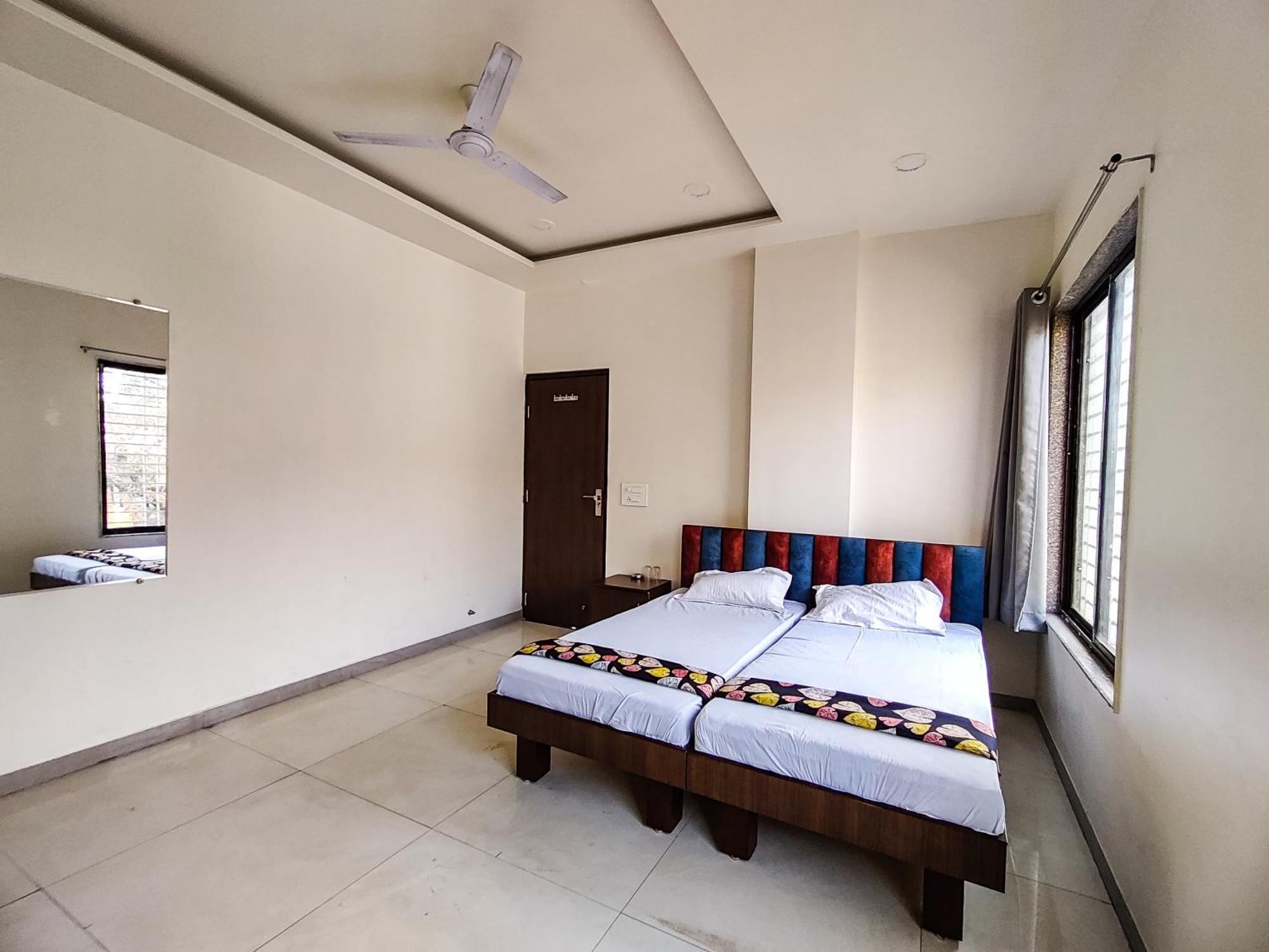 Basera Ac Dormitory & Rooms Nagpur Exterior photo