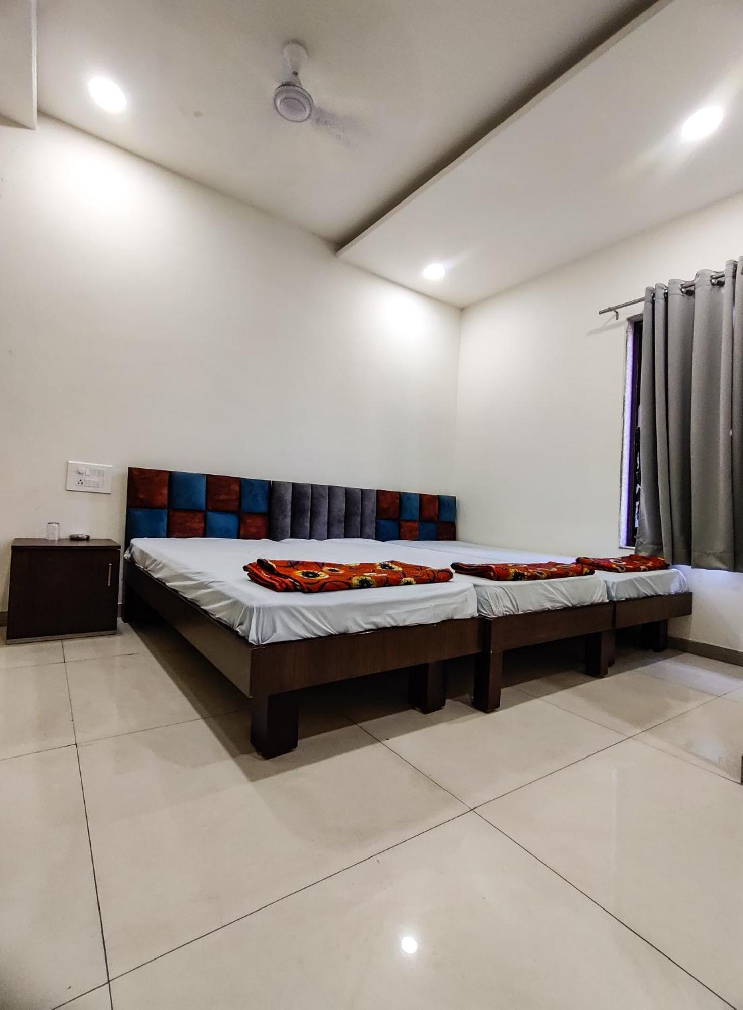Basera Ac Dormitory & Rooms Nagpur Exterior photo