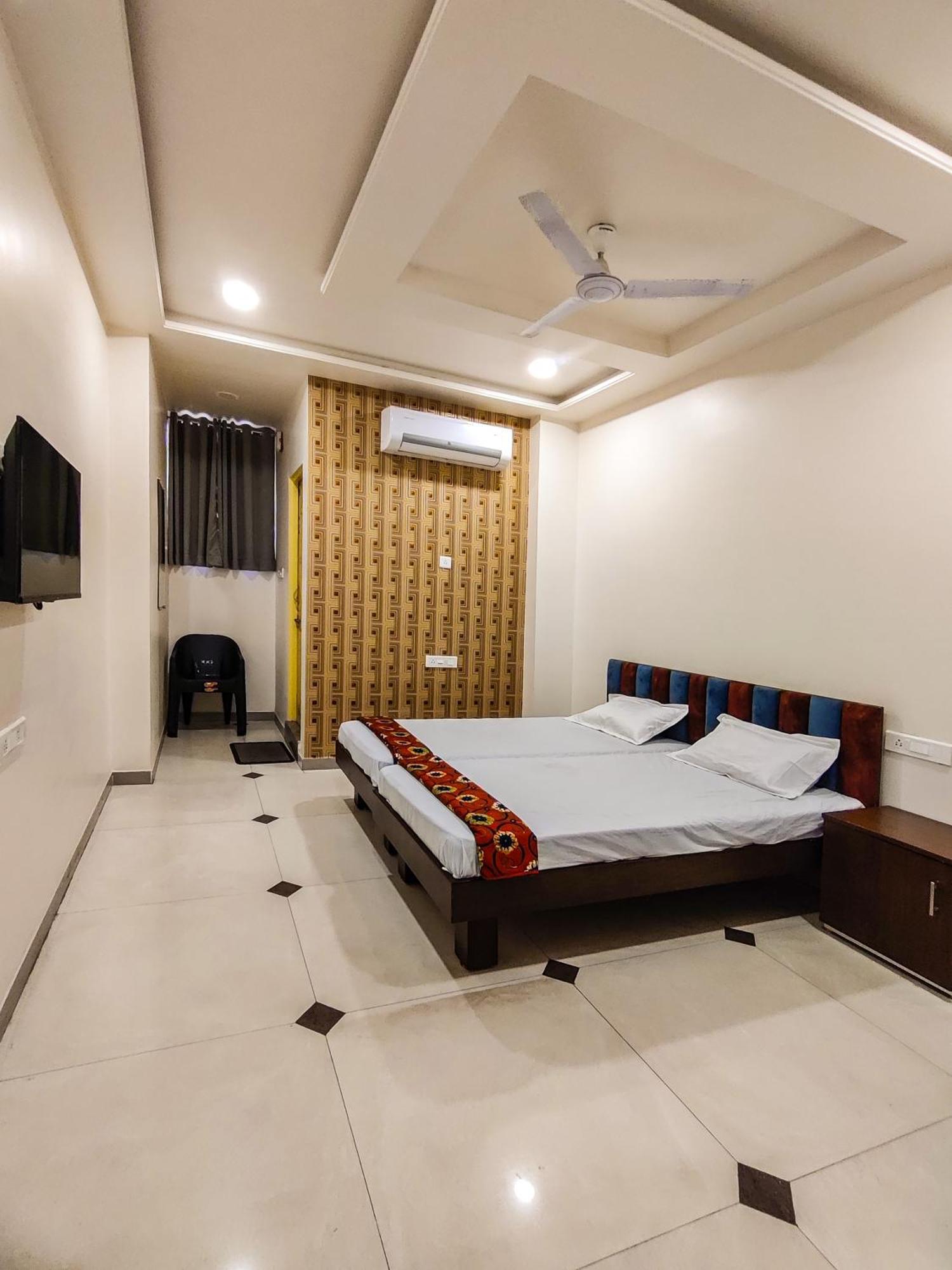 Basera Ac Dormitory & Rooms Nagpur Exterior photo