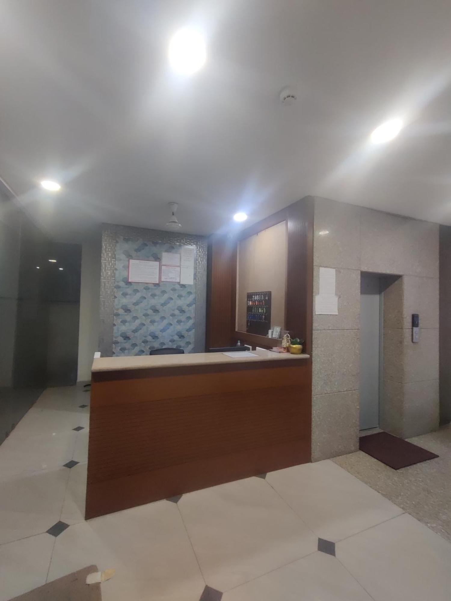 Basera Ac Dormitory & Rooms Nagpur Exterior photo